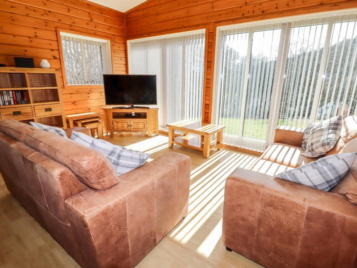 Watersview Lodge Leek Buitenkant foto
