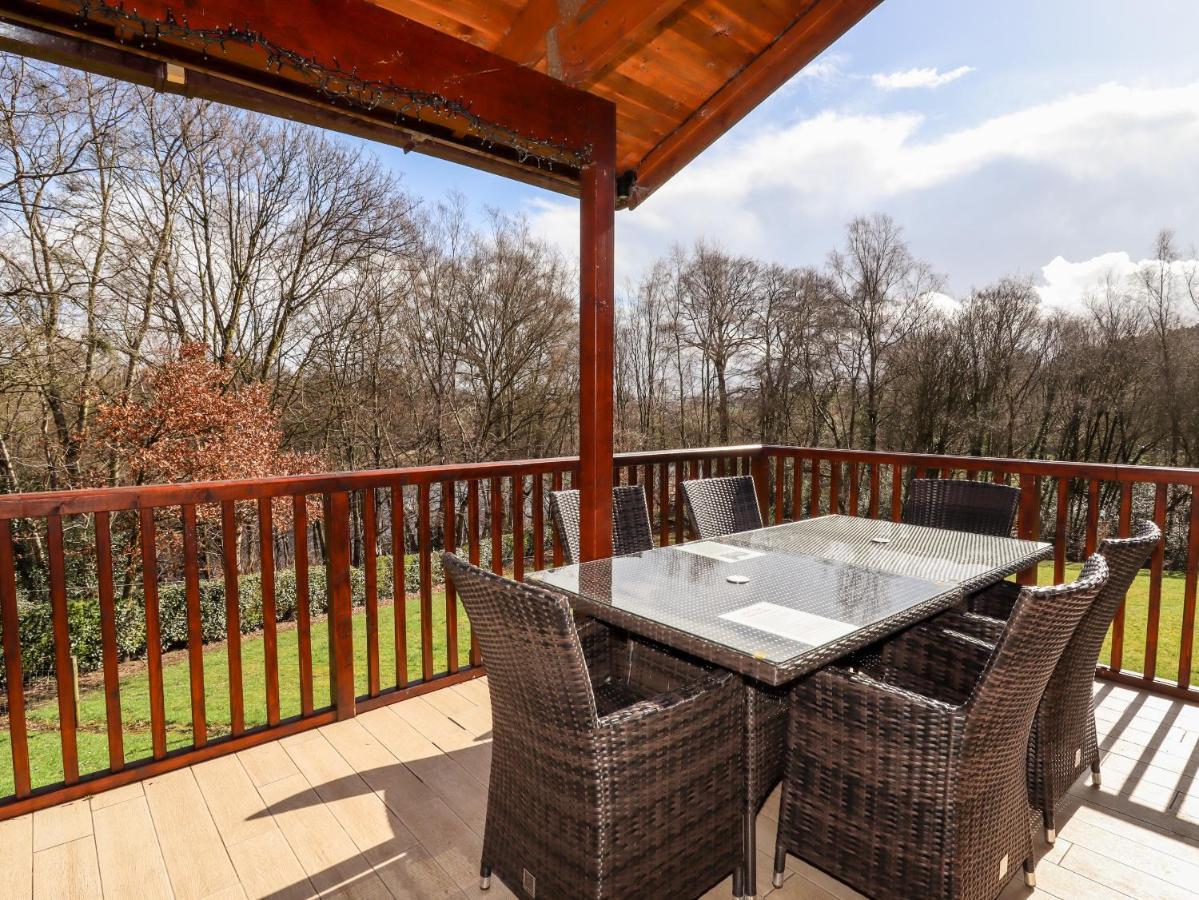 Watersview Lodge Leek Buitenkant foto